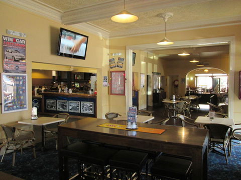 Maclean Hotel - Dalby Accommodation 3