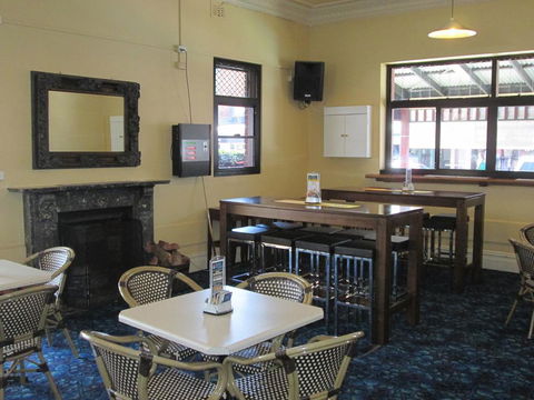 Maclean Hotel - Dalby Accommodation 1