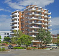 Macquarie Towers 17 1 Waugh Street - Dalby Accommodation