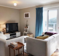 Magic Beach Cottage - Dalby Accommodation