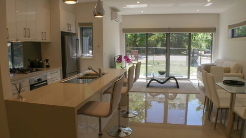Maison Executive - Dalby Accommodation 1