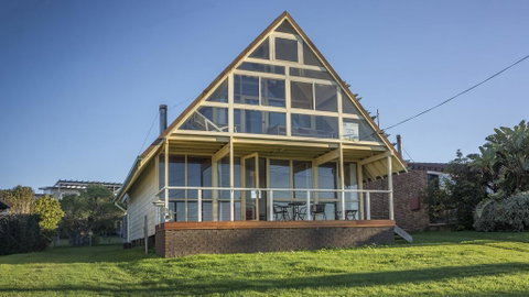 Malibu Drive 81 Bawley Point - Dalby Accommodation 1