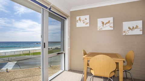 Mariners 4 - Mollymook - Dalby Accommodation 1