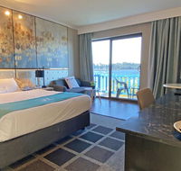 Mariners on the Waterfront - Dalby Accommodation