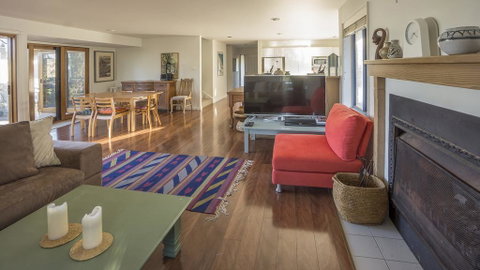 Marloo Avenue 10 Bawley Point NSW - Dalby Accommodation 2