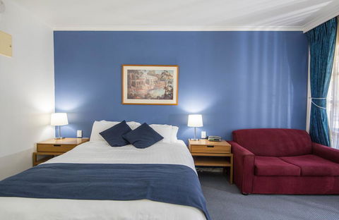MAS Country Riverboat Lodge Motor Inn - Dalby Accommodation 2