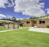 Masons Cottages - Dalby Accommodation