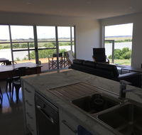 Matts River Rest - Dalby Accommodation