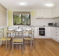 Max's Place 3 - Dalby Accommodation