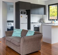 McKenna by Lily Sands - Dalby Accommodation
