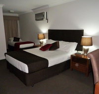 McNevins Tamworth Motel - Dalby Accommodation