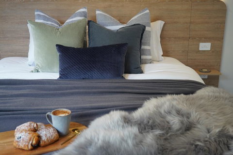 Melo Studios - Dalby Accommodation 1