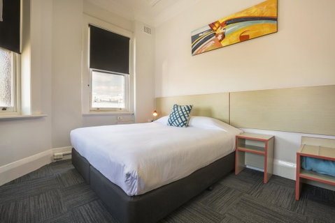 Melton Hotel Auburn - Dalby Accommodation 0