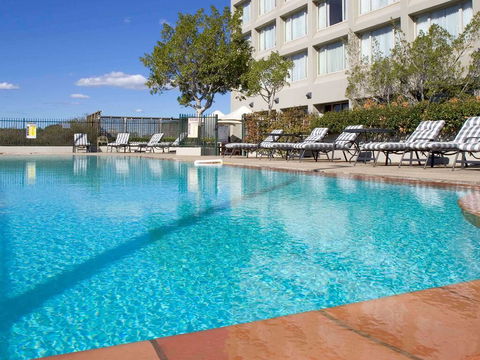 Mercure Sydney Parramatta - Dalby Accommodation 3