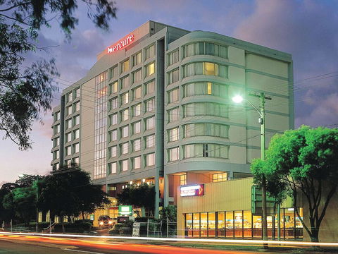 Mercure Sydney Parramatta - Dalby Accommodation 0