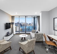 Meriton Suites North Sydney - Dalby Accommodation