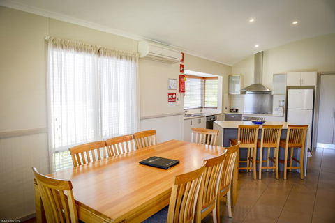 Merry Beach Caravan Park - Dalby Accommodation 2