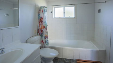Merry Street 11 Kioloa NSW - Dalby Accommodation 2