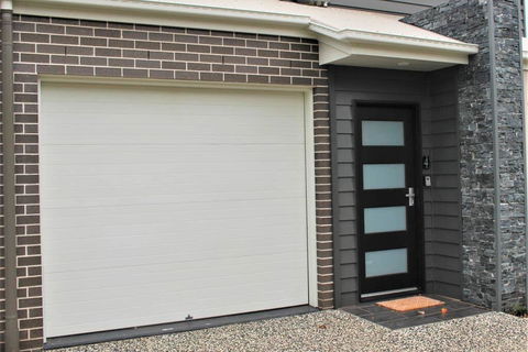 Michael's Place: Brand New Unit Close To Uni & CBD - Dalby Accommodation 2