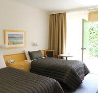 Mid City Motor Inn Queanbeyan - Dalby Accommodation