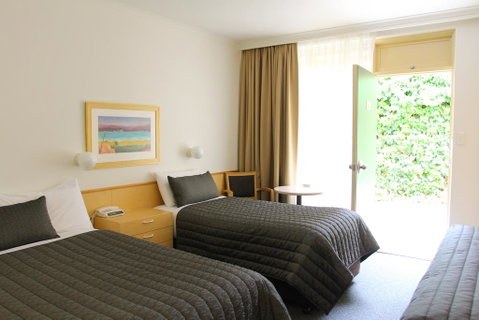 Mid City Motor Inn Queanbeyan - Dalby Accommodation 0