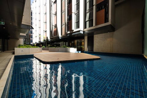 Midnight Apartments Accommodate Canberra - Dalby Accommodation 3