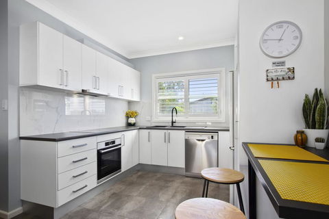 Mitchell Parade 78 - Dalby Accommodation 1