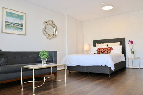 MLB48-Sydney Harbour Stunning View Studio With Free Parking - Dalby Accommodation 3
