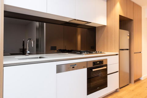 Modern Apartment In Darling Harbour - Dalby Accommodation 0