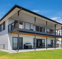 Moments on the Water - Dalby Accommodation