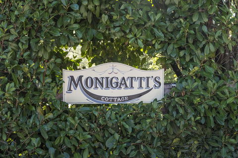Monigatti - Dalby Accommodation 1