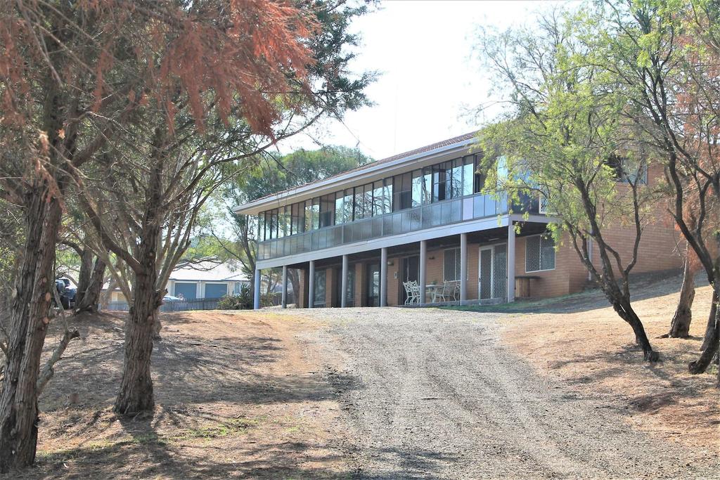 Atkinsons Dam QLD Dalby Accommodation