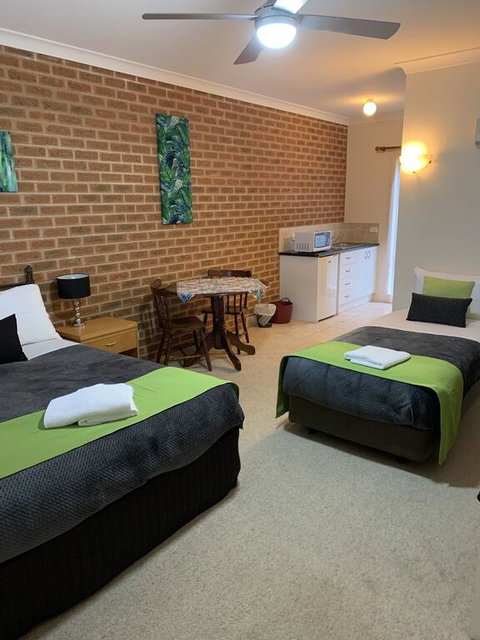 Motel Views Yackandandah - Dalby Accommodation 1