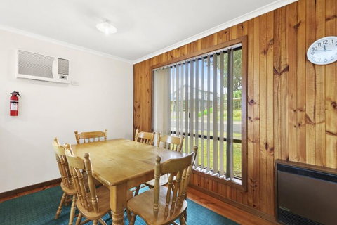 Muirfield Beach Unit 123 - Dalby Accommodation 2