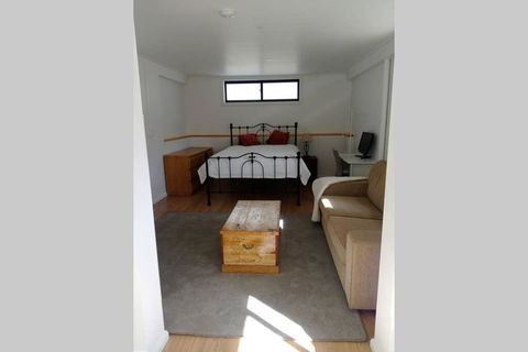Narooma House With A View - Dalby Accommodation 2
