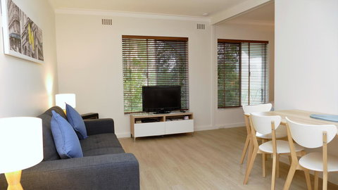 Dowler Apartments Subiaco - Dalby Accommodation 19