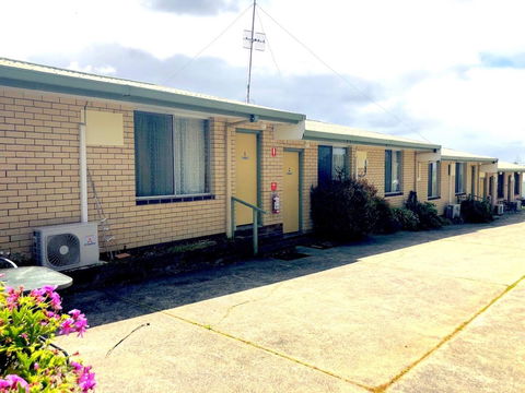 Augusta Escape Holiday Units - Dalby Accommodation 0