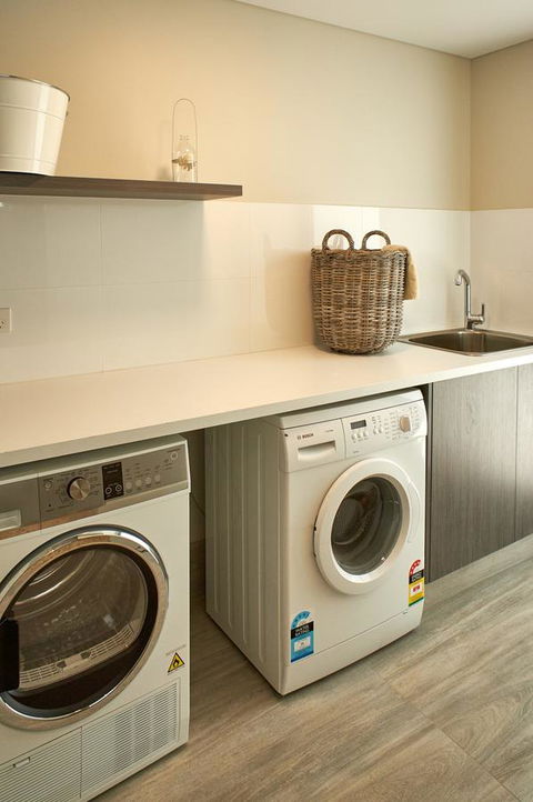The Urban Beach House - Dalby Accommodation 20