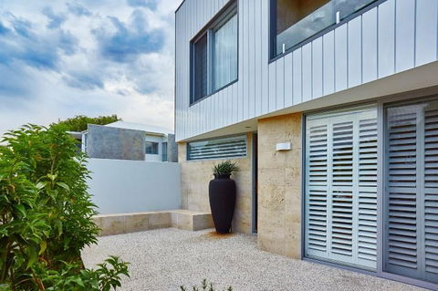 The Urban Beach House - Dalby Accommodation 18