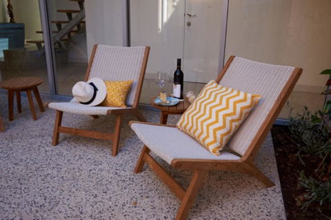 The Urban Beach House - Dalby Accommodation 9