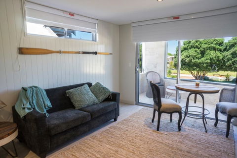 The Urban Beach House - Dalby Accommodation 22