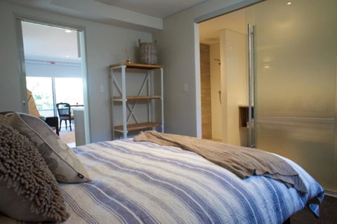 The Urban Beach House - Dalby Accommodation 12