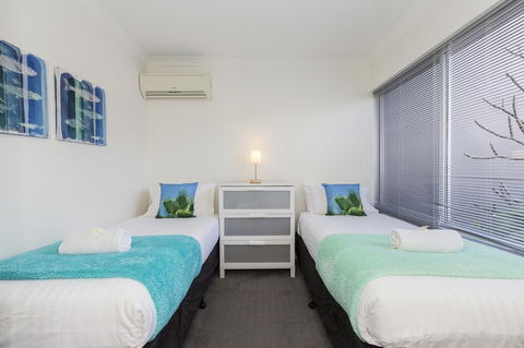 Cottesloe Beach House II - Dalby Accommodation 8