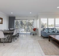 Cottesloe Beach House II - Dalby Accommodation