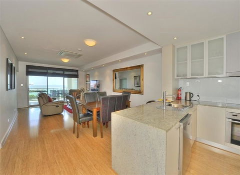 Nautica Residences Mandurah - Dalby Accommodation 6