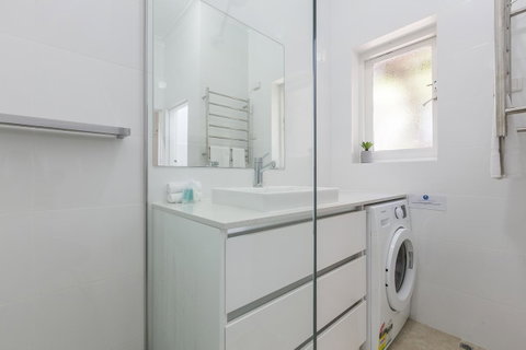 Cottesloe Bel-Air Apartment - Dalby Accommodation 10