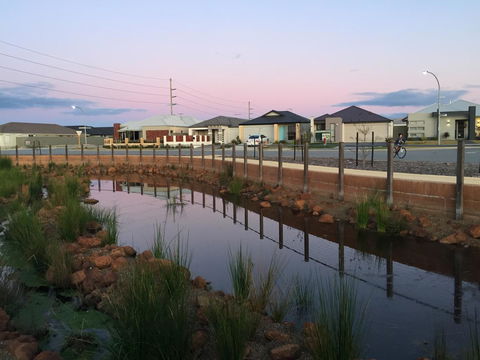 Rainbow Dream House - Dalby Accommodation 31