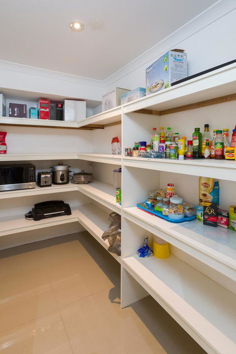 Rainbow Dream House - Dalby Accommodation 20