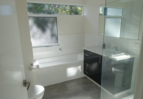 The Villa Dunsborough - Dalby Accommodation 9