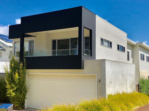 Sandpiper Retreat - Dalby Accommodation 0
